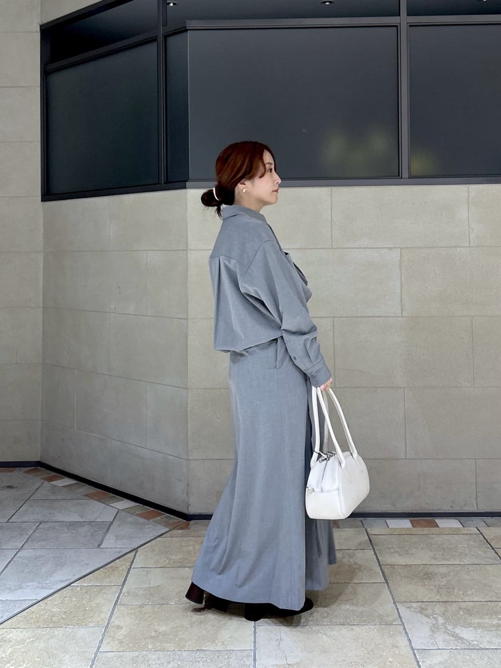 よねさんの「INDIVI｜【再入荷】パネルストレッチショートブーツ」を使ったコーディネート