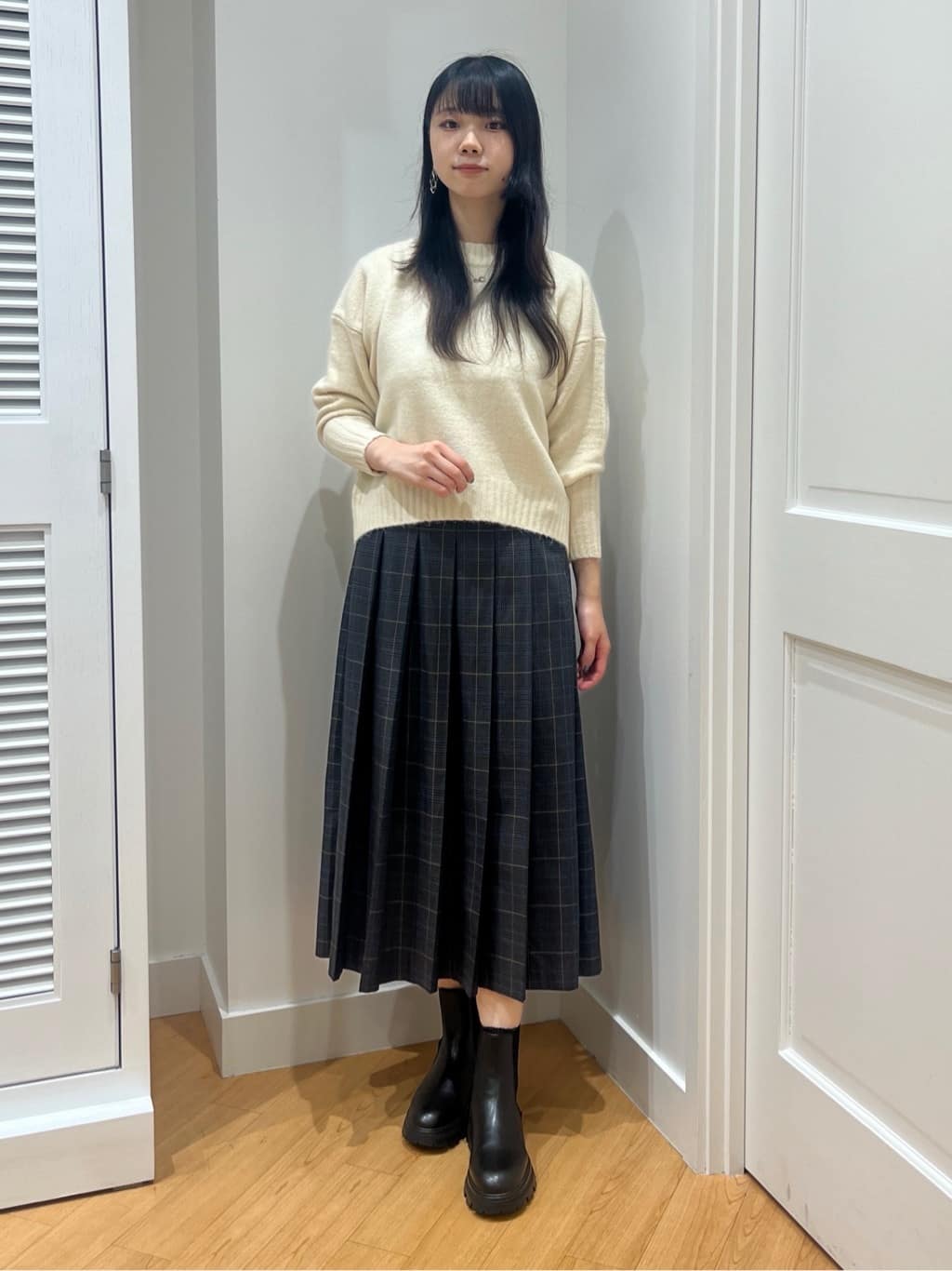 SAKIさんの「Dessin｜【洗える】クルーネックワイドニット」を使ったコーディネート