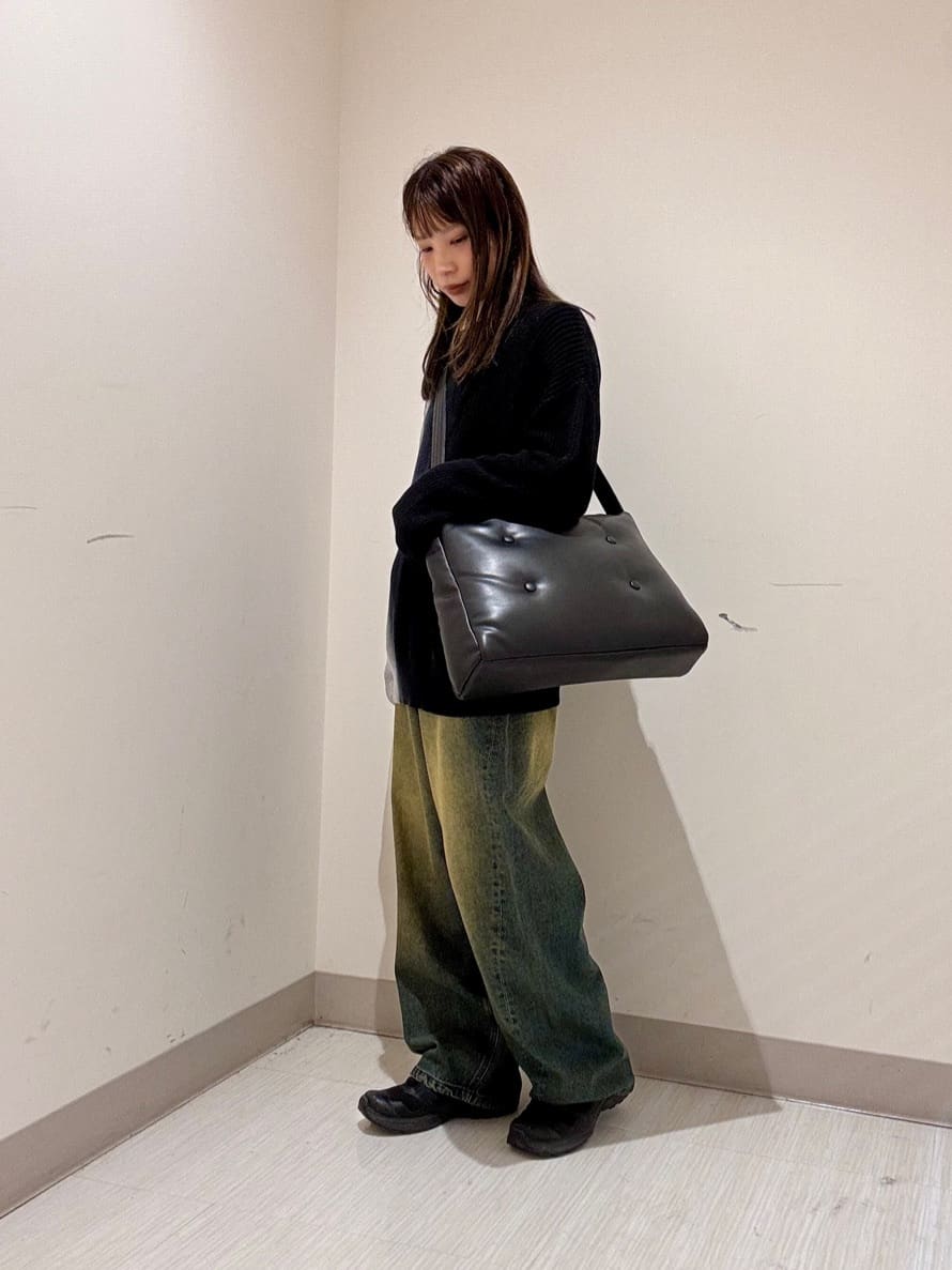 S.A.Oさんの「tk.TAKEO KIKUCHI｜バレルシルエットパンツ（デニム＆カラーパンツ）」を使ったコーディネート