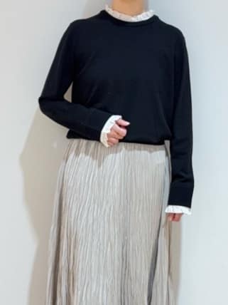 あやさんの「UNTITLED｜【フリル取り外し可/きれいめエレガント】フリルシャツレイヤード風ニット」を使ったコーディネート