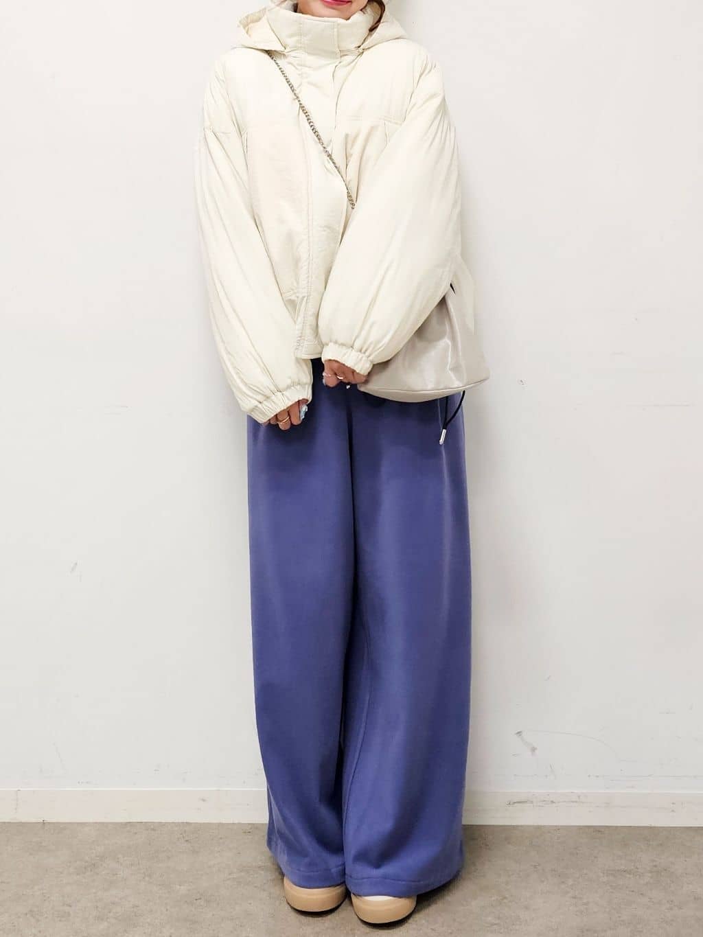ゆゆさんの「SHOO･LA･RUE｜【撥水/あったか】たっぷり着られる 中綿モンスターショートコート」を使ったコーディネート