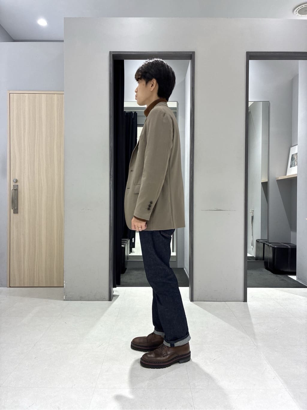 わいずみさんの「TAKEO KIKUCHI｜【360&deg;ストレッチ／セットアップ対応】None Of Stress ジャケット」を使ったコーディネート