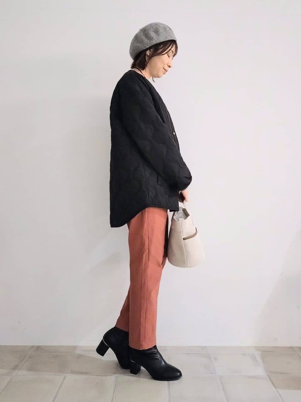 miomioさんの「SHOO･LA･RUE｜【高レビュー/洗濯機可/SS-LL】あったか裏起毛 のびのびストレッチ テーパードパンツ」を使ったコーディネート