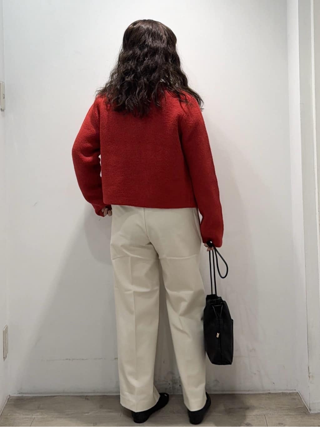 sumicaさんの「OPAQUE.CLIP｜ロングロゴTシャツ【洗濯機OK】」を使ったコーディネート