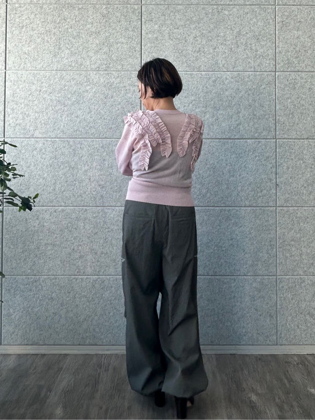 yukoさんの「CODE A｜3way frill cardigan」を使ったコーディネート