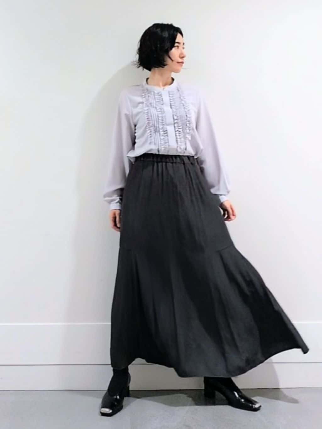 ミズタさんの「UNTITLED｜【着回しが効く／オンオフアウター】ウールショートコート」を使ったコーディネート