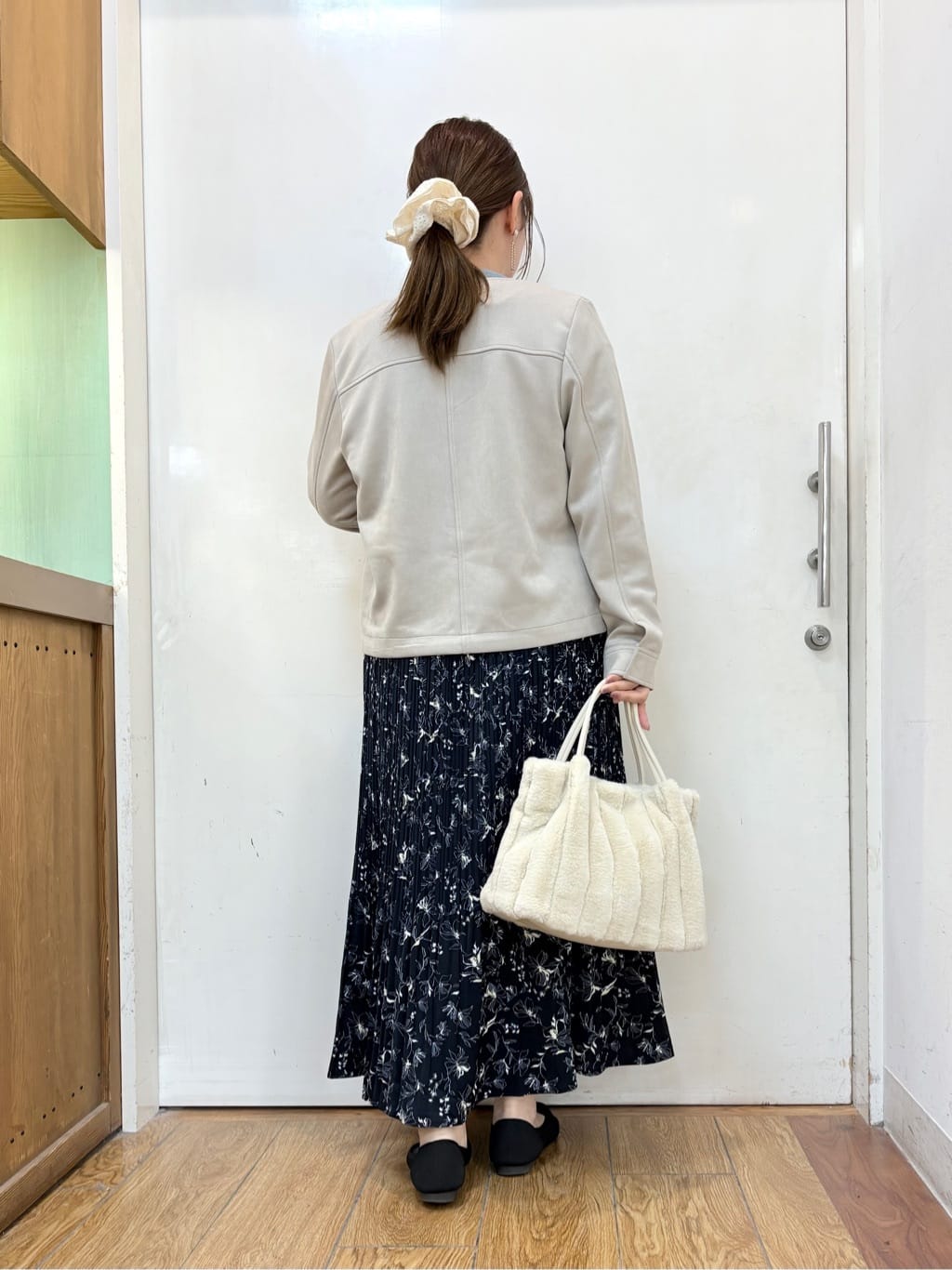 だいわさんの「SHOO･LA･RUE｜【高レビュー/2WAY】きれい見えで上品な ストライプファートートバッグ」を使ったコーディネート
