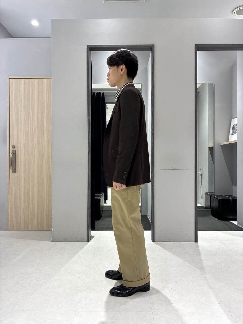 わいずみさんの「TAKEO KIKUCHI｜【360&deg;ストレッチ／セットアップ対応】None Of Stress ジャケット」を使ったコーディネート