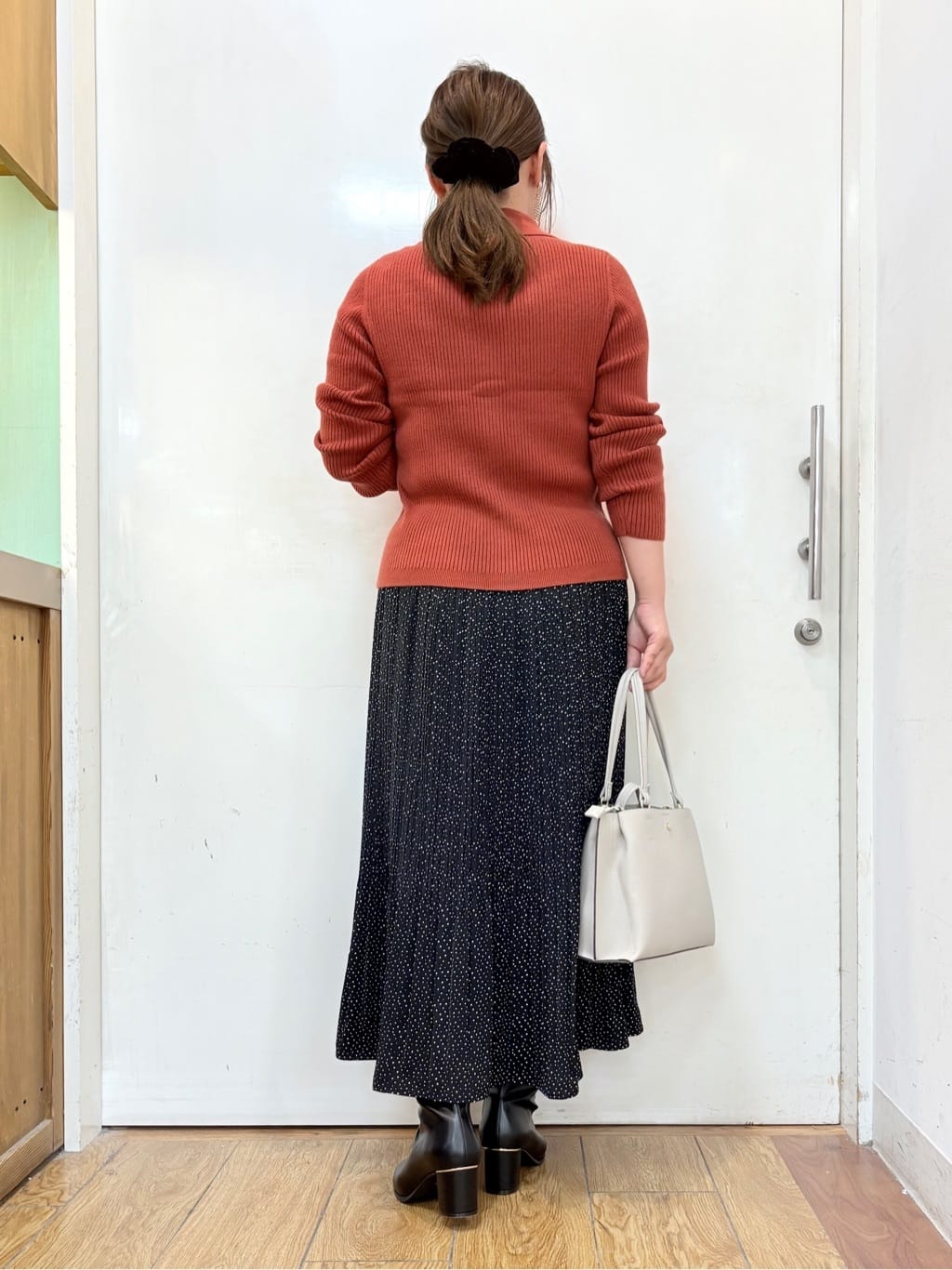 だいわさんの「SHOO･LA･RUE｜ストレッチブーツ」を使ったコーディネート
