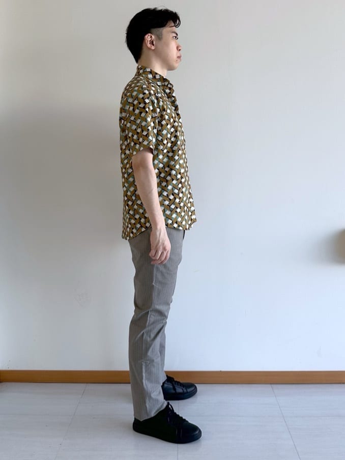 イッシーさんの「TAKEO KIKUCHI｜【COOL CITY WEAR】籠目アート柄 サッカーシャツ /通気性」を使ったコーディネート