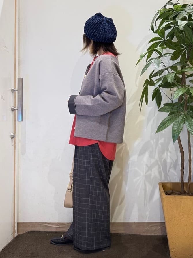 misakiさんの「SHOO･LA･RUE｜グラフィックアソート BIGロンT」を使ったコーディネート