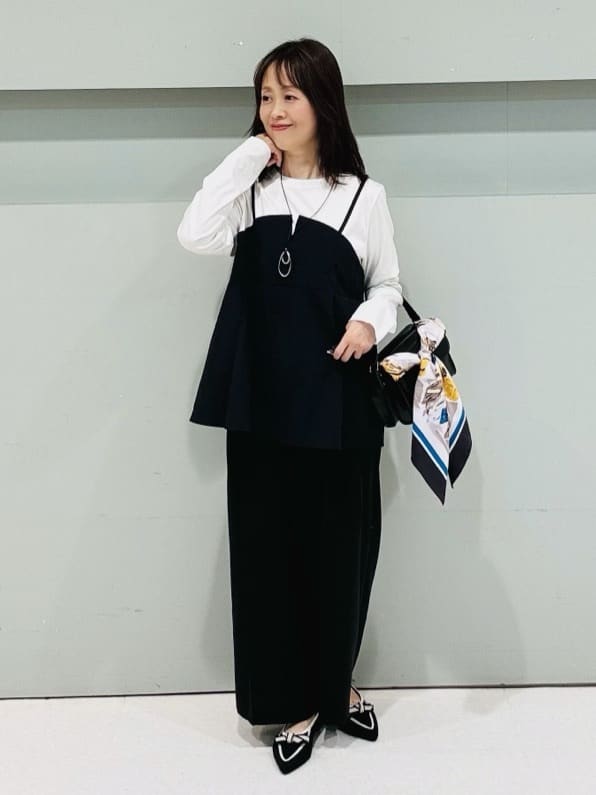 makiさんの「UNTITLED｜【洗える/ゆったりシルエット】ビスチェドッキング　プルオーバー」を使ったコーディネート