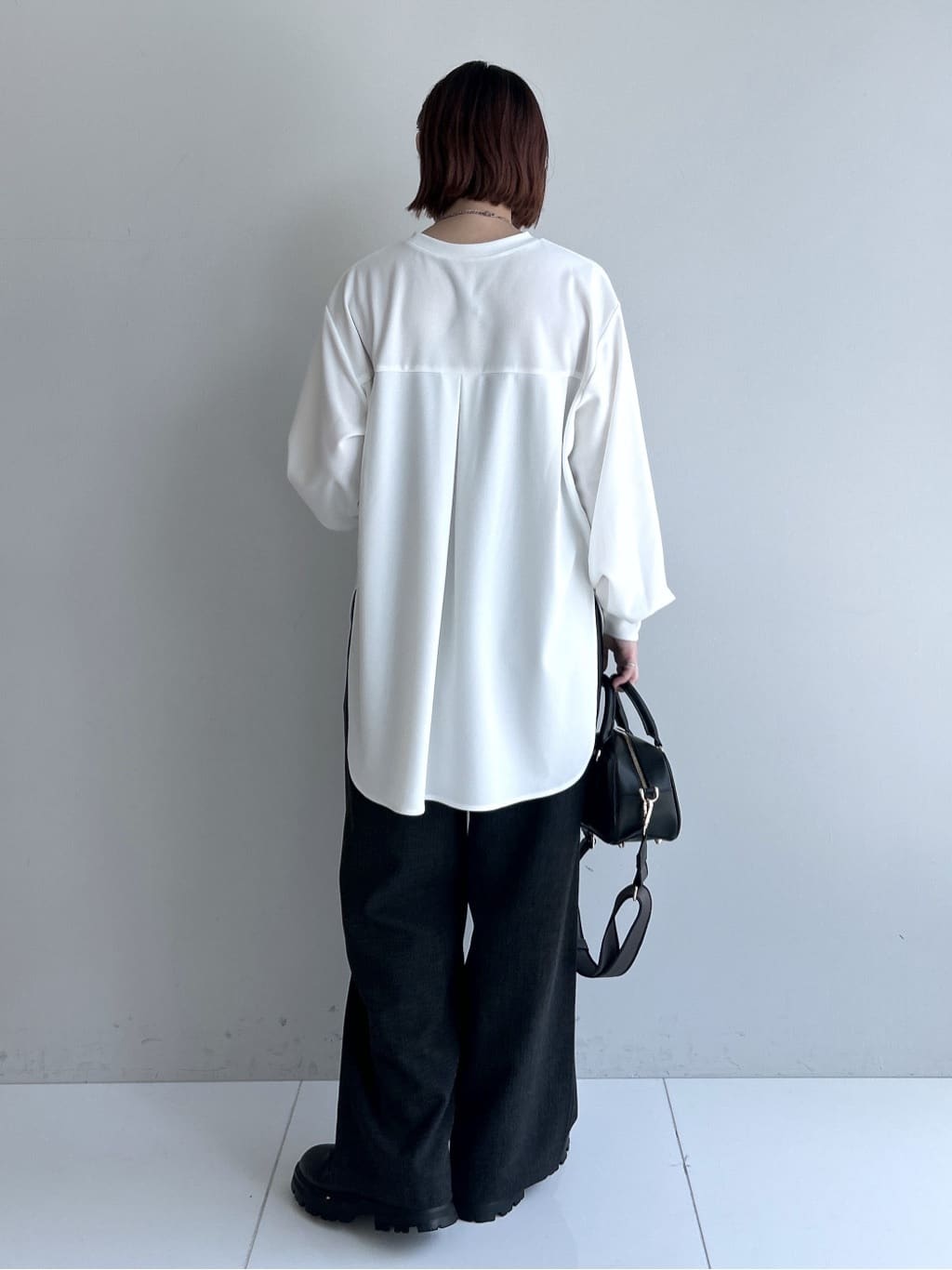 Hirokaさんの「Dessin｜【洗える】刺繍入りジャカードニット」を使ったコーディネート