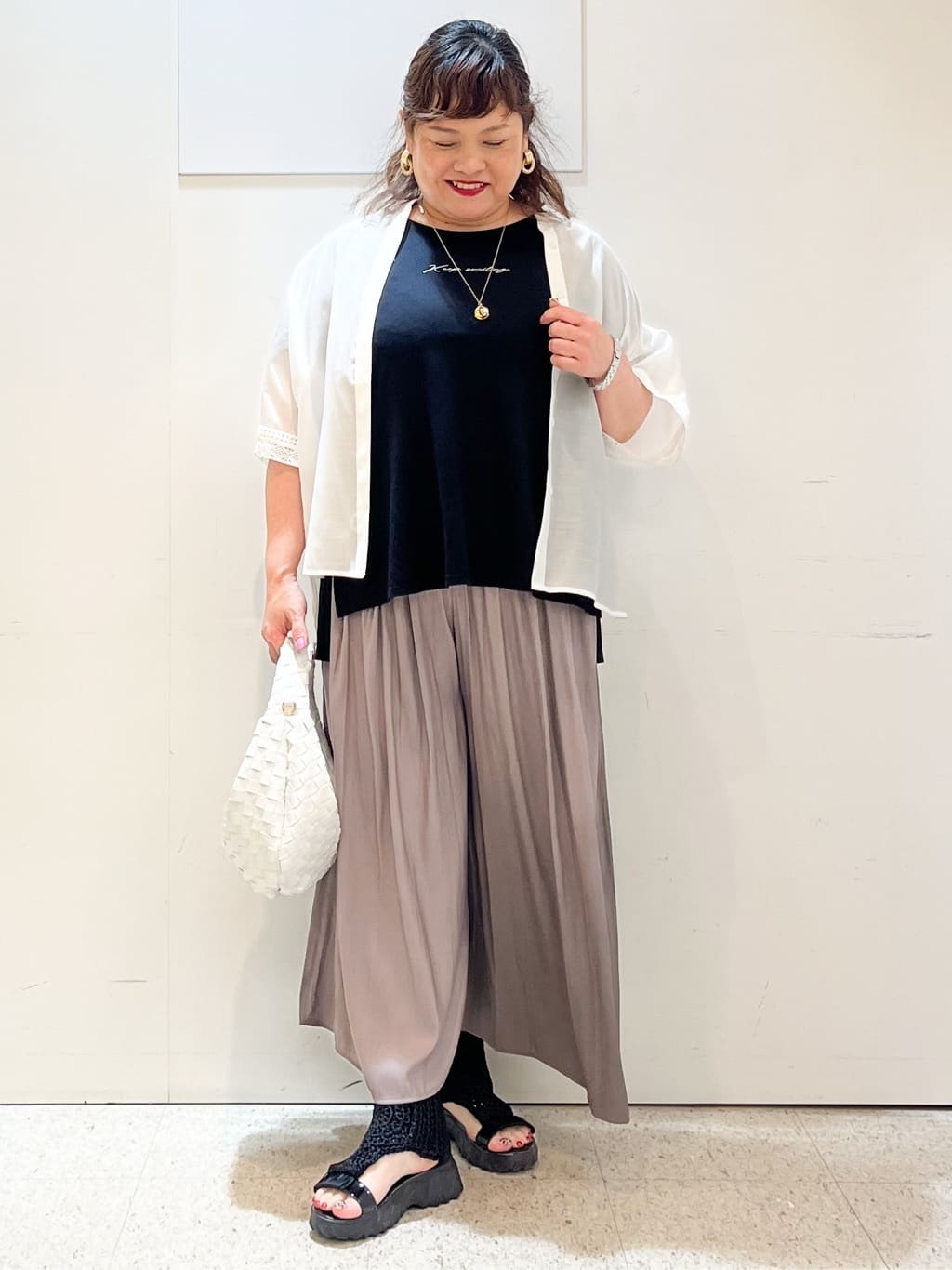 kimmyさんの「Reflect｜【ウエストゴム仕様／長く着られる◎】スカーチョパンツ」を使ったコーディネート