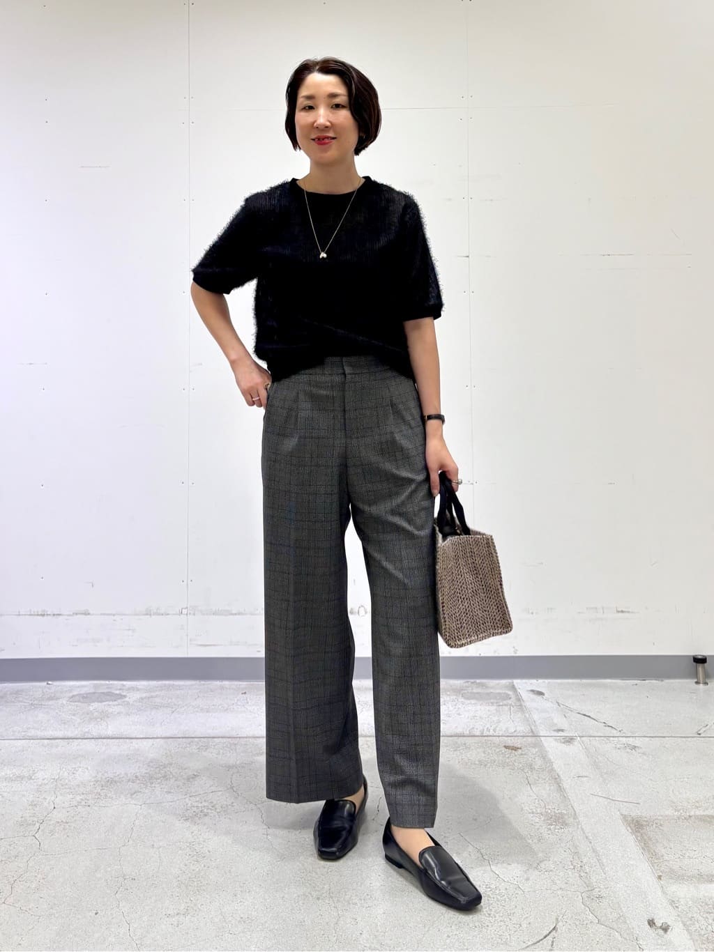 yuriさんの「INDIVI｜ツイードスモールトートバッグ」を使ったコーディネート