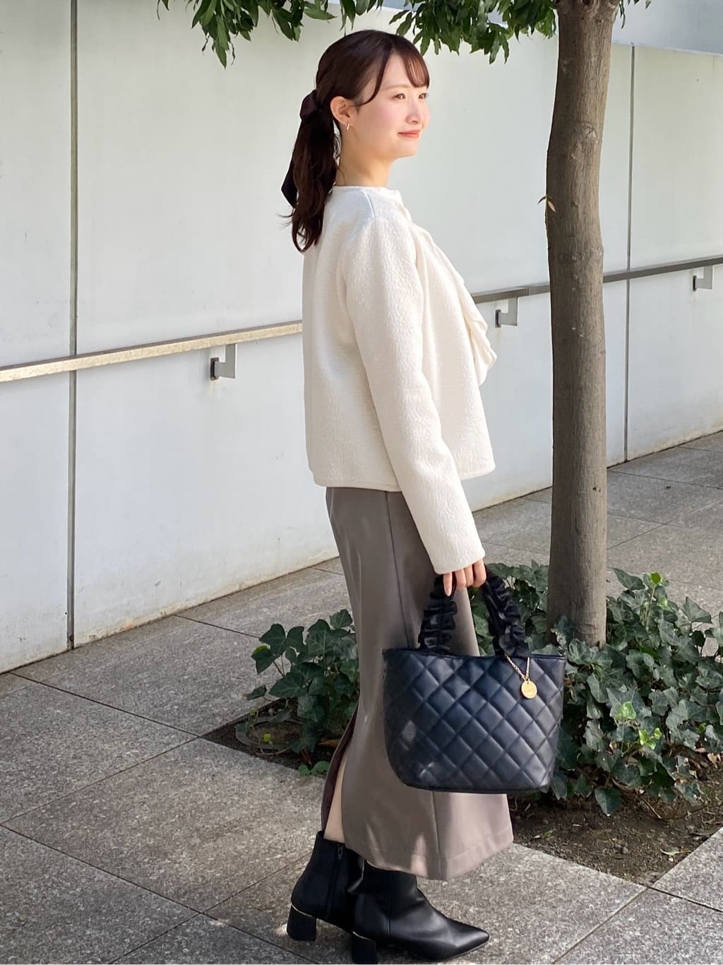みさかさんの「index｜ストレッチノーカラーブルゾン【洗濯機OK】」を使ったコーディネート