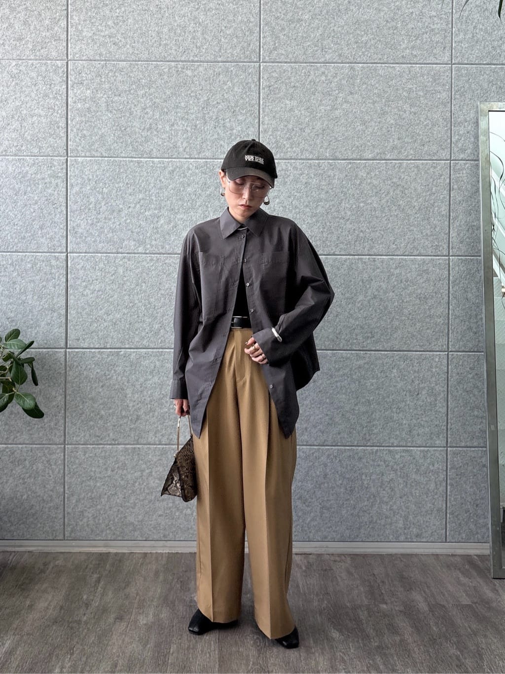 kotakiさんの「INDIVI｜Timeless｜モードスラックス」を使ったコーディネート