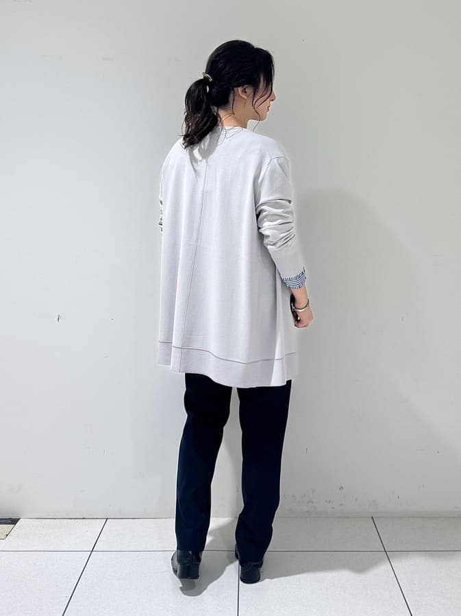 そんさんの「INDIVI｜【洗える】着流しロングカーディガン」を使ったコーディネート