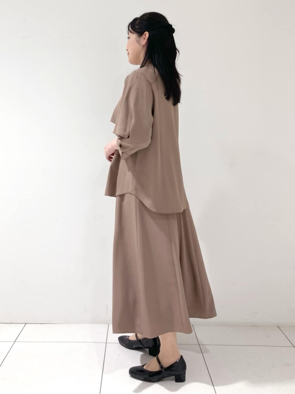 momokoさんの「INDIVI｜【美シルエット】ノースリーブワンピース」を使ったコーディネート