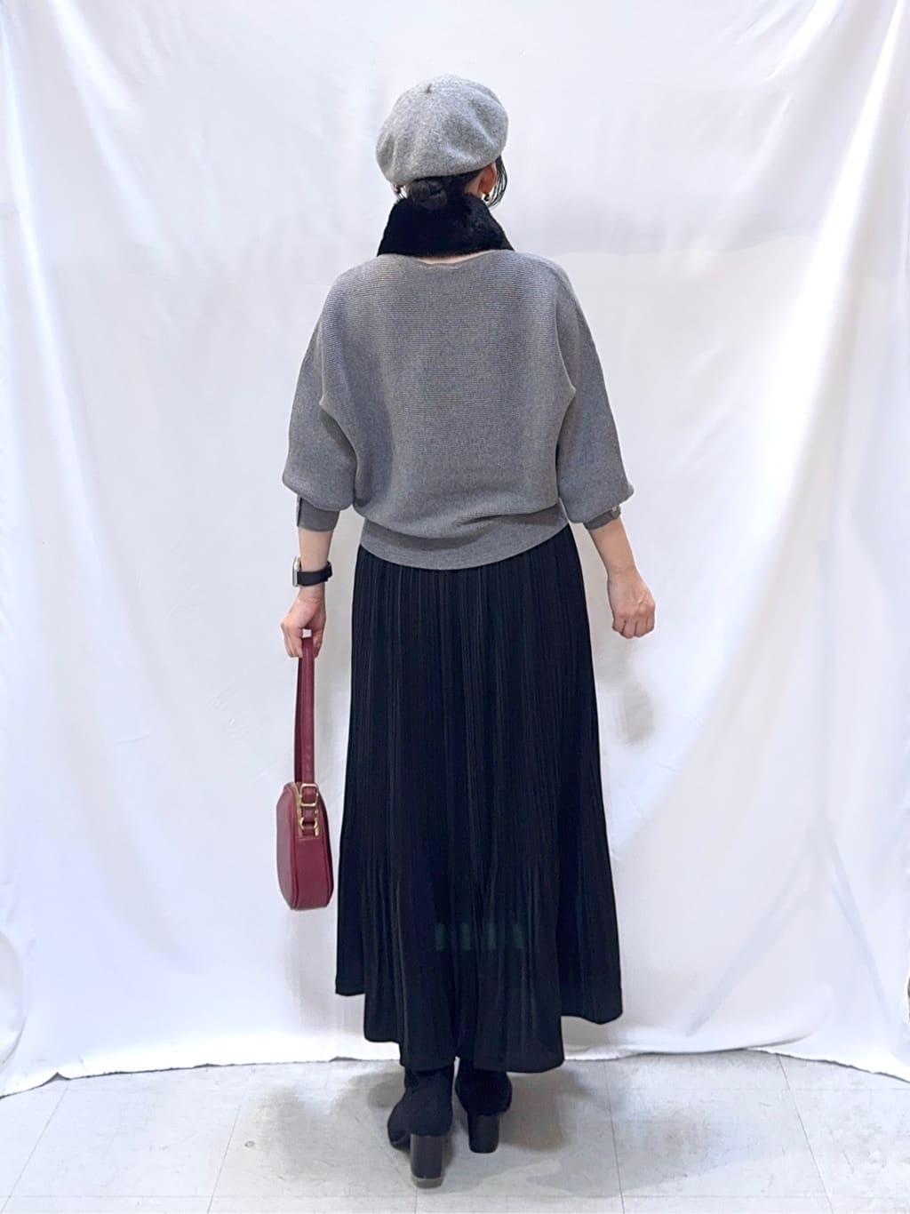 𝐇𝐢𝐫𝐨𝐦𝐢さんの「SHOO･LA･RUE｜起毛ニットブーツ」を使ったコーディネート