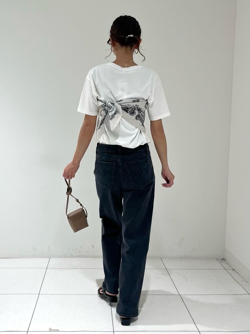 shioriさんの「INDIVI｜ライトダブルジャケット」を使ったコーディネート