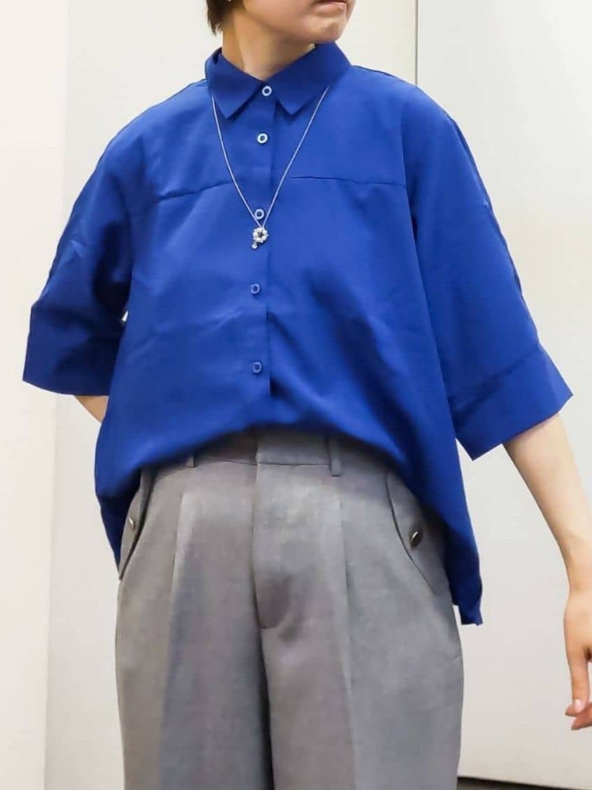 やまちゃんさんの「grove｜【2WAY】1枚でも羽織っても。使える大人のシャツスタイル」を使ったコーディネート