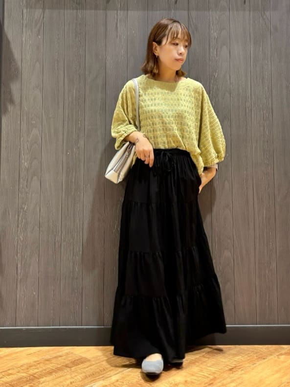 meiさんの「SHOO･LA･RUE｜【S-LL】涼やかで好印象 シアーチェック ドルマントップス」を使ったコーディネート