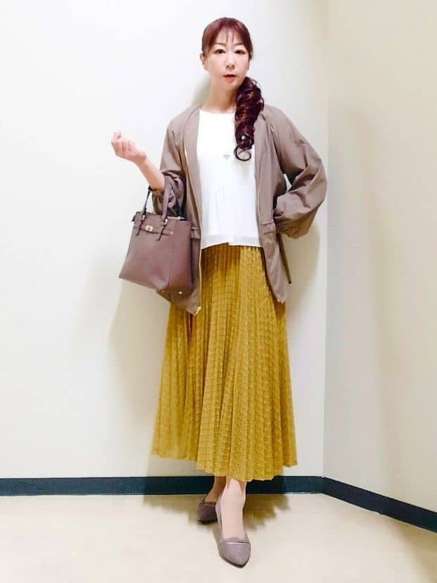 花さんの「Reflect｜【イージーケア】サークルダイヤ柄レースプリーツスカート」を使ったコーディネート