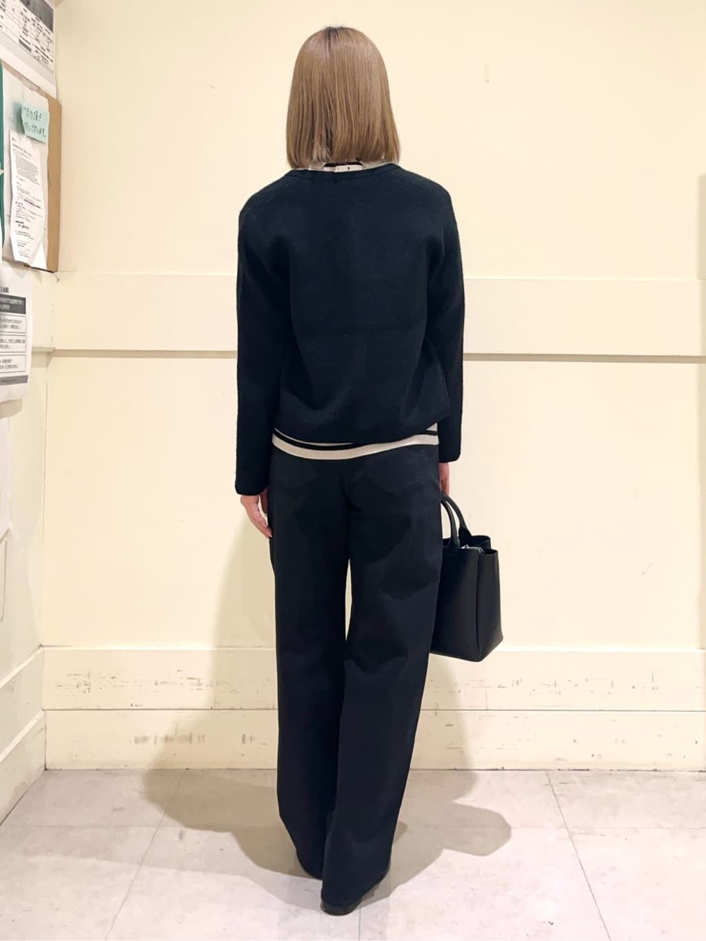 kumiさんの「INDIVI｜【洗える／毛玉になりにくい】エクストラファインウール リブタートルニット」を使ったコーディネート