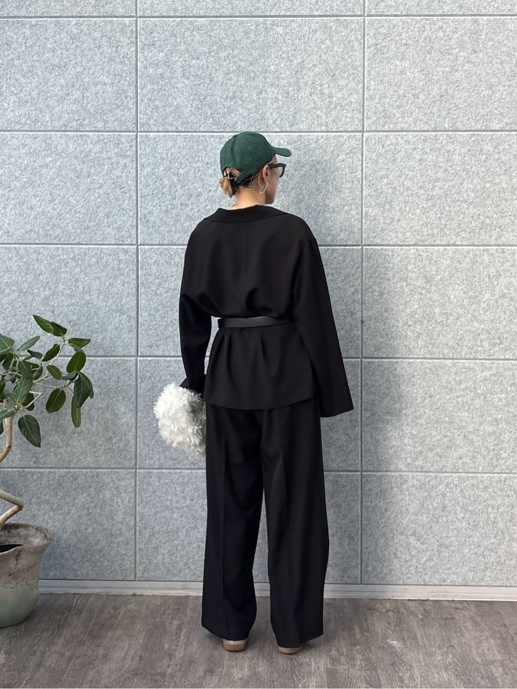 kotakiさんの「INDIVI｜Comfy SET UP｜イージーストレートワイドパンツ【セットアップ対応／通勤/カセット服】」を使ったコーディネート