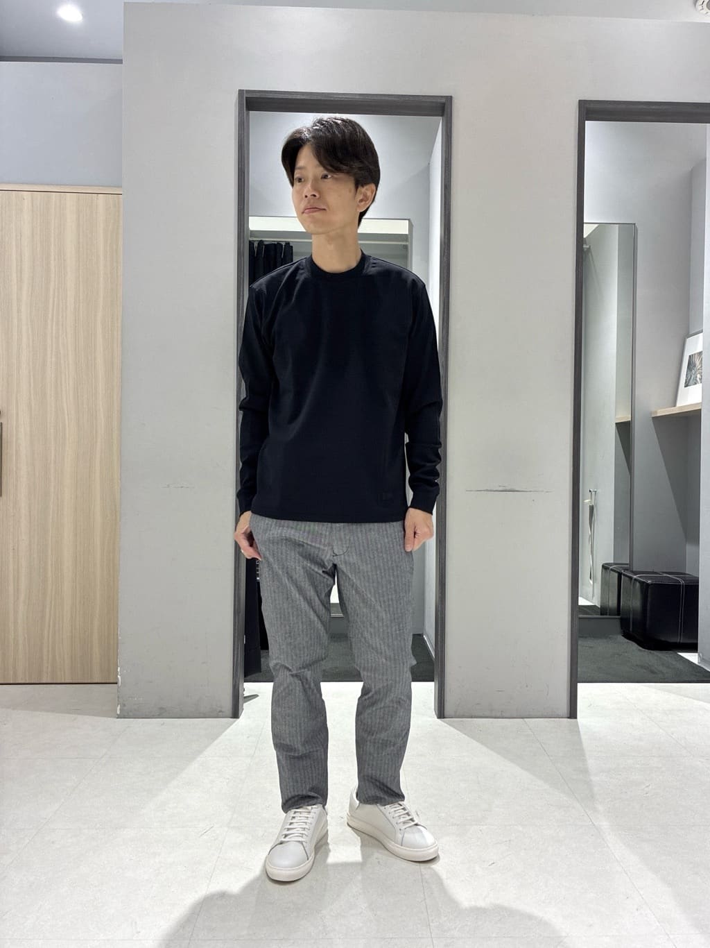 わいずみさんの「TAKEO KIKUCHI｜【抗菌防臭/シーズンレス】シアサッカーギンガムチェック ストレッチシャツ」を使ったコーディネート
