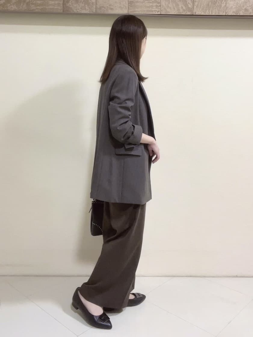 yukaさんの「Reflect｜【透けない】フルレングスワイドストレートパンツ」を使ったコーディネート