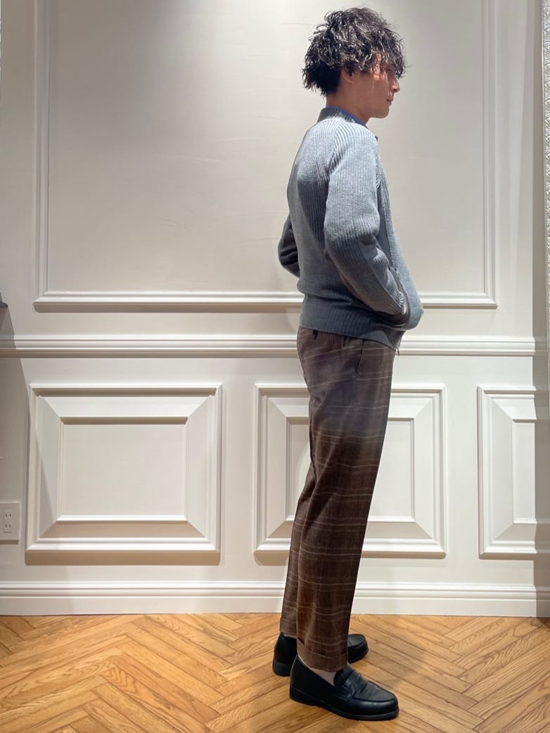 橋本さんの「DRESSTERIOR｜ミリタリーニットジャケット」を使ったコーディネート