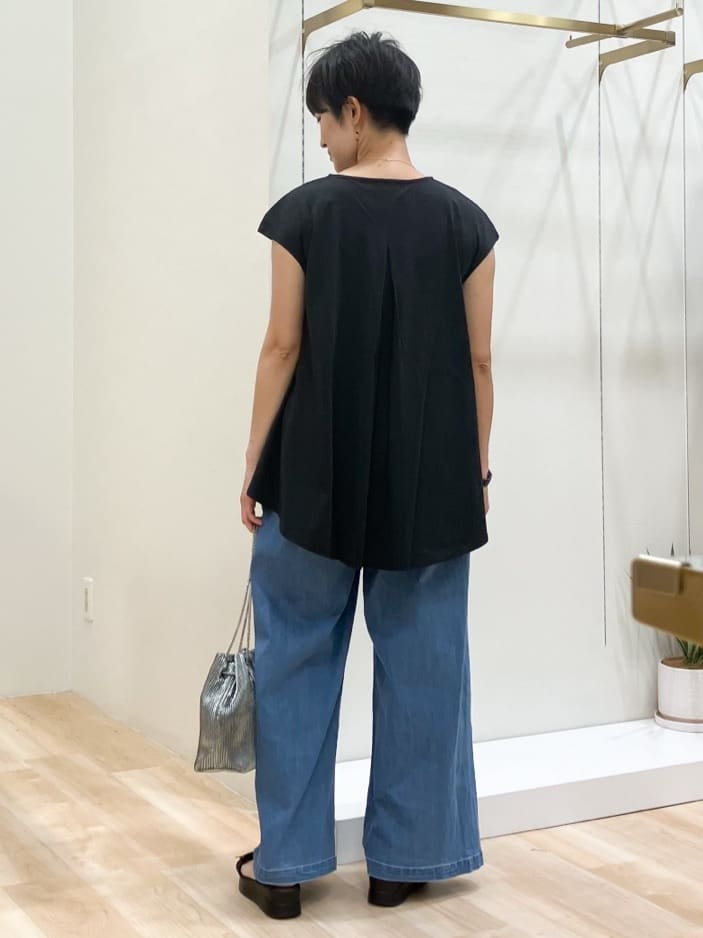 Keiさんの「grove｜すっきり見え　ペプラムフレンチスリーブカットソー」を使ったコーディネート