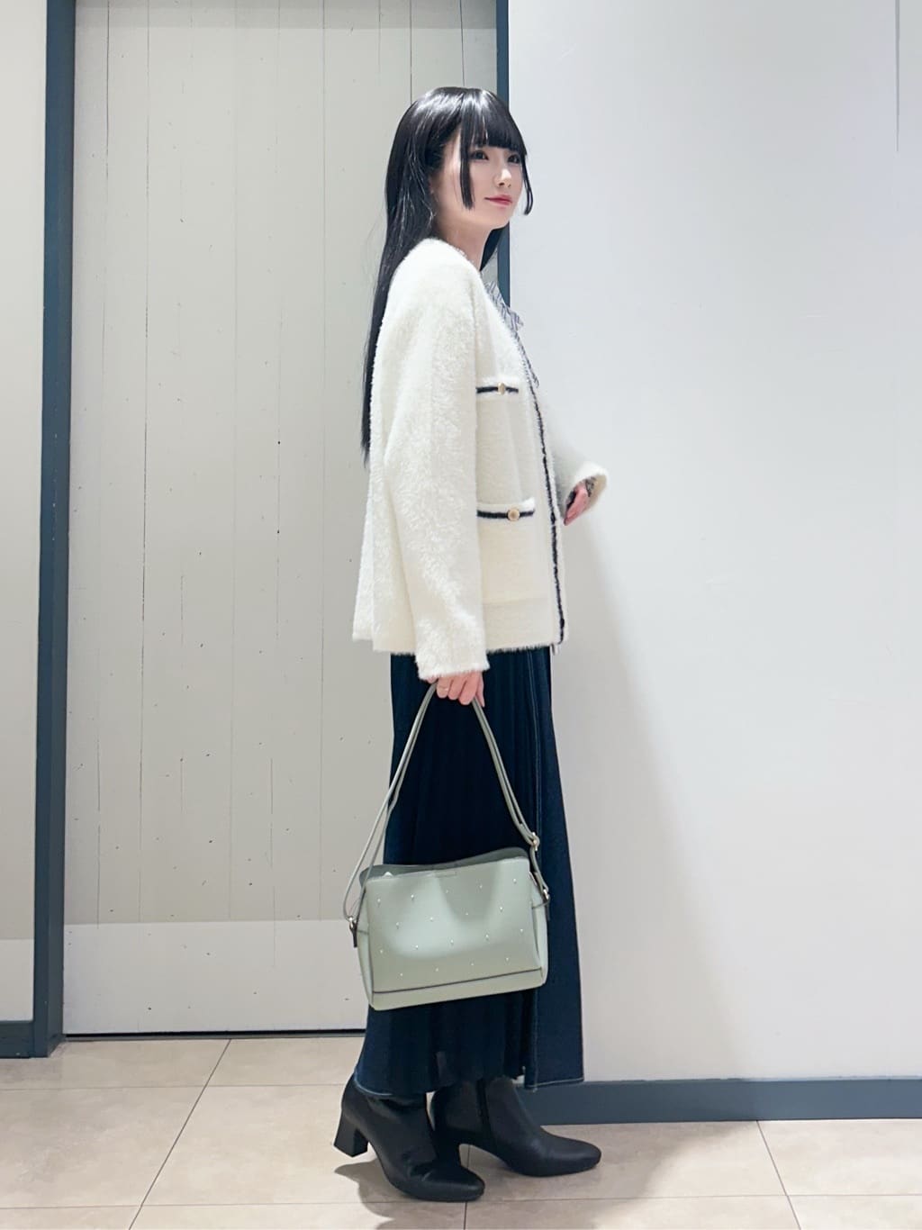 yukinoさんの「grove｜フリルカラーリボンブラウス」を使ったコーディネート