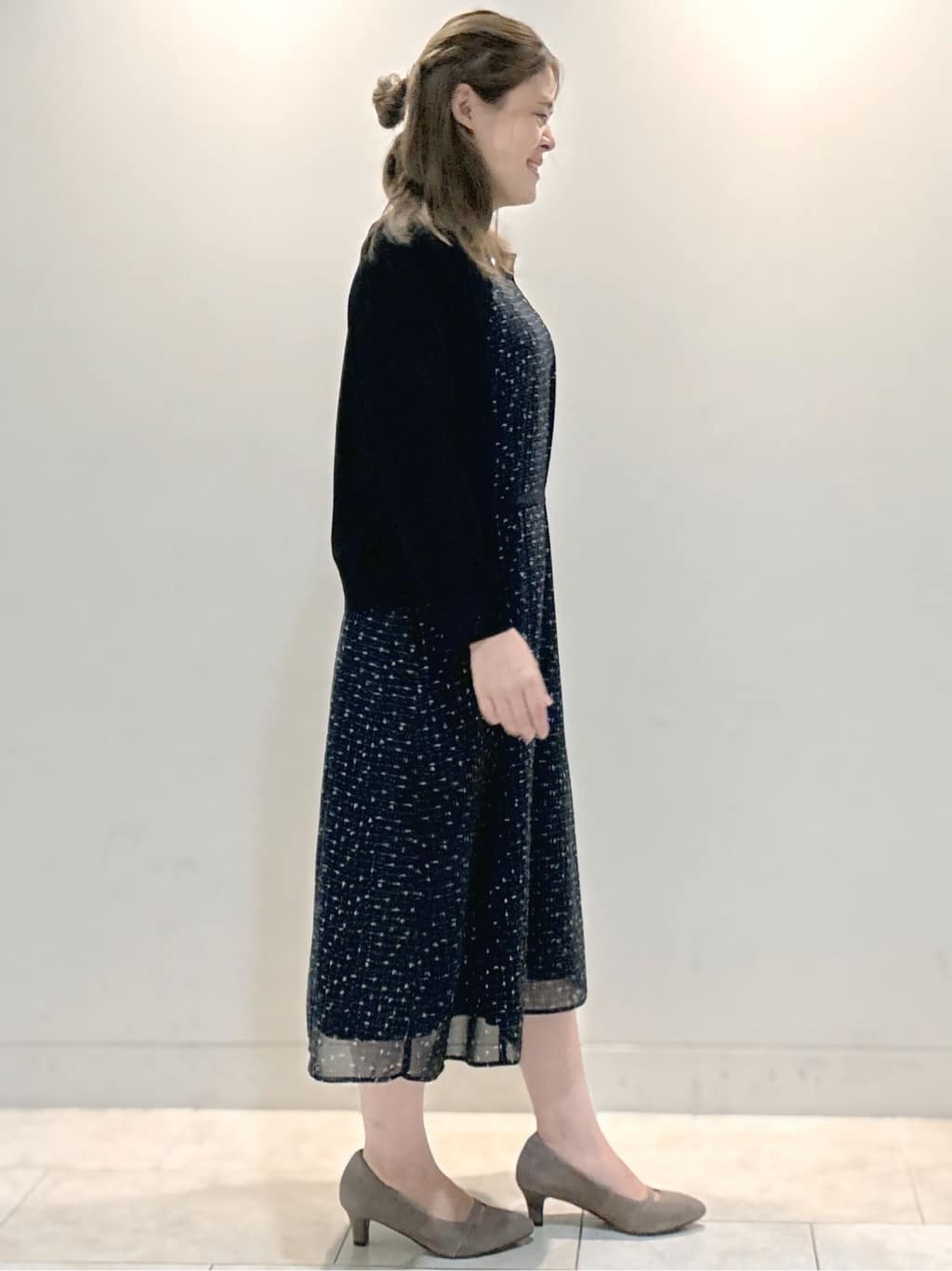 S&auml;K&iuml;さんの「Reflect｜【WEB先行カラーあり／マシンウォッシュ可／ナローベルト付き】オフボディツイードチェックワンピース」を使ったコーディネート