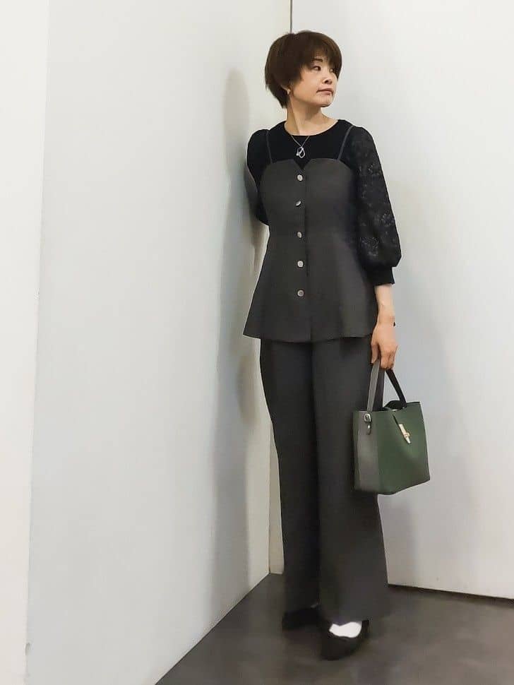 やまちゃんさんの「grove｜【カセット服】主役級キャミビスチェ」を使ったコーディネート