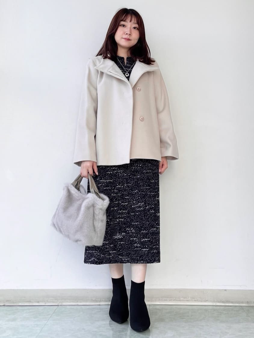 KAHOさんの「UNTITLED｜【洗える/ストレッチ】ツイードジャージワンピース」を使ったコーディネート