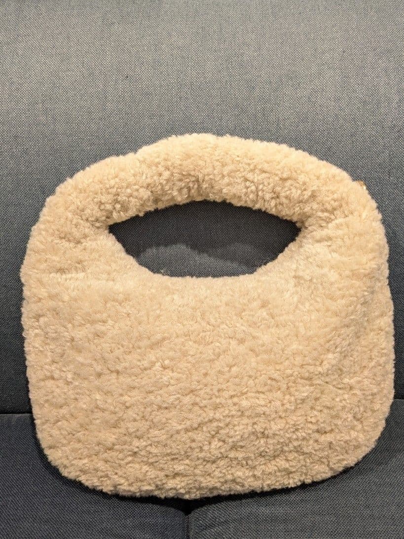 momoさんの「Dessin｜【2WAY・軽量】ボアBAG」を使ったコーディネート