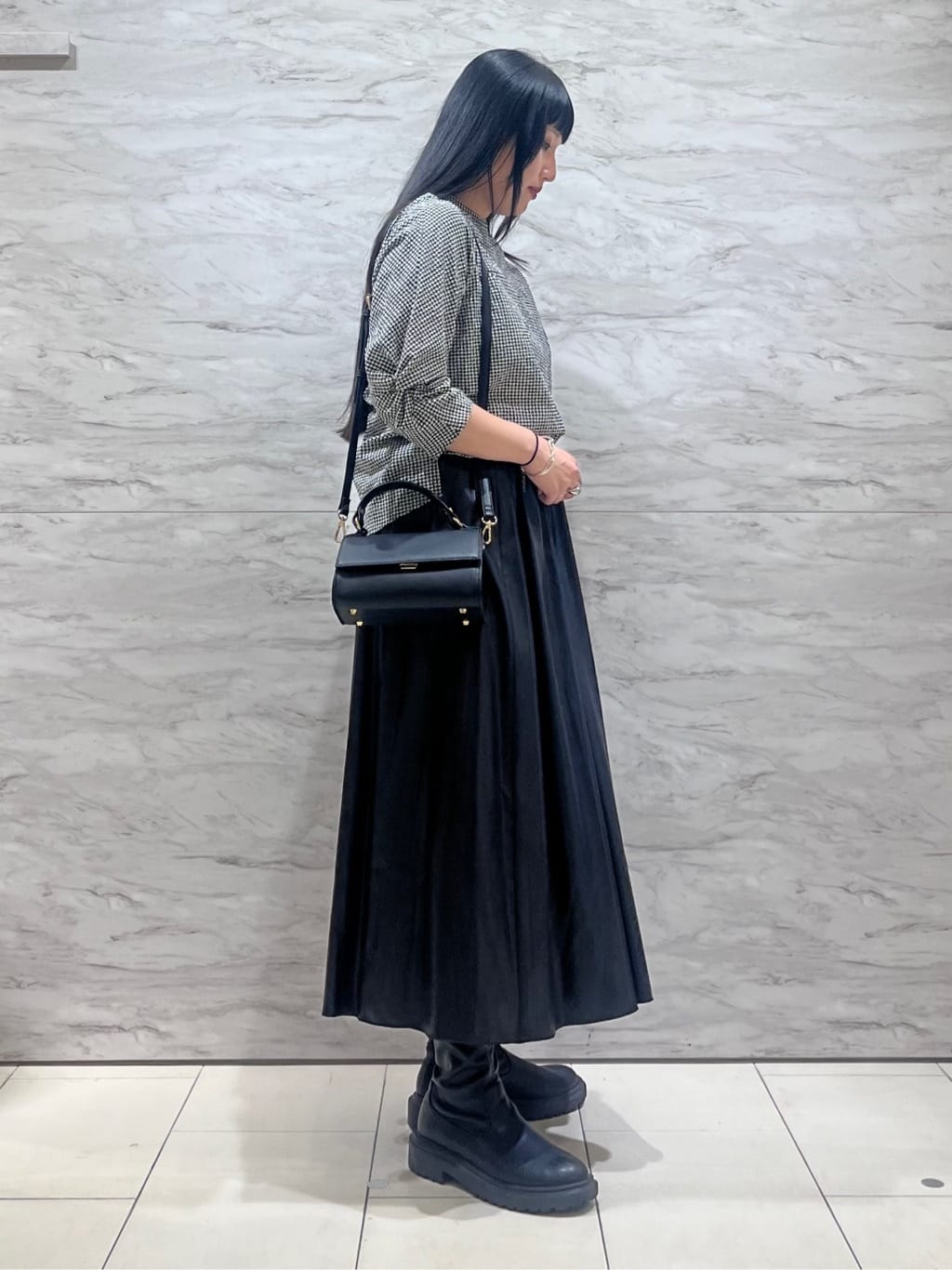 hasuさんの「INDIVI｜【UVケア／吸汗速乾】スリーブデザインブラウス」を使ったコーディネート