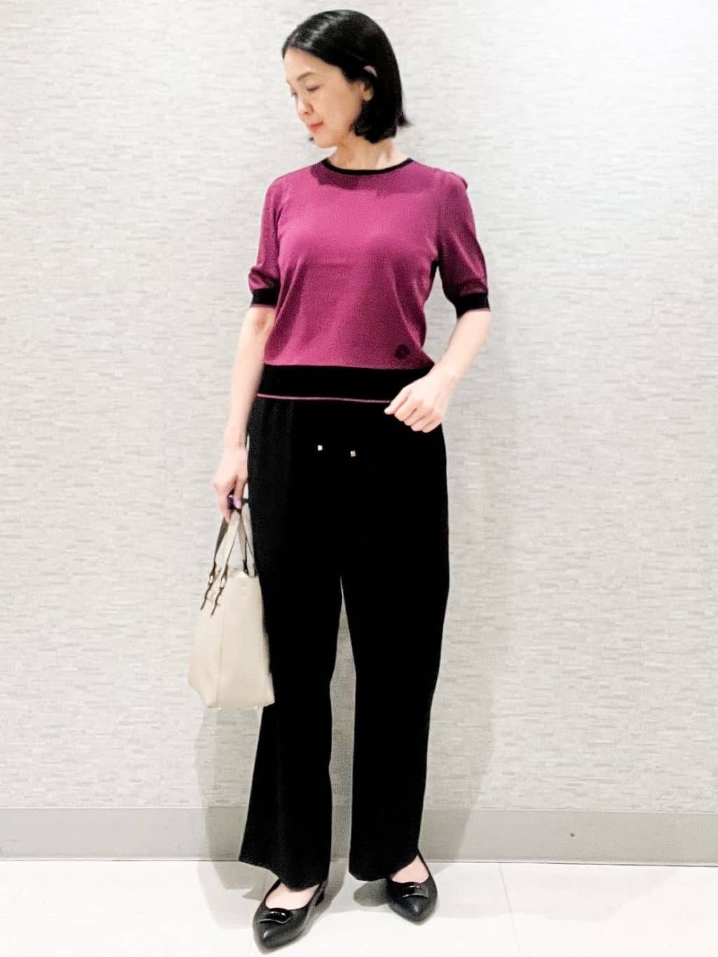 marikoさんの「Reflect｜【WEB先行カラーあり／手洗い可／アンサンブル可】バイカラー五分袖ニット」を使ったコーディネート