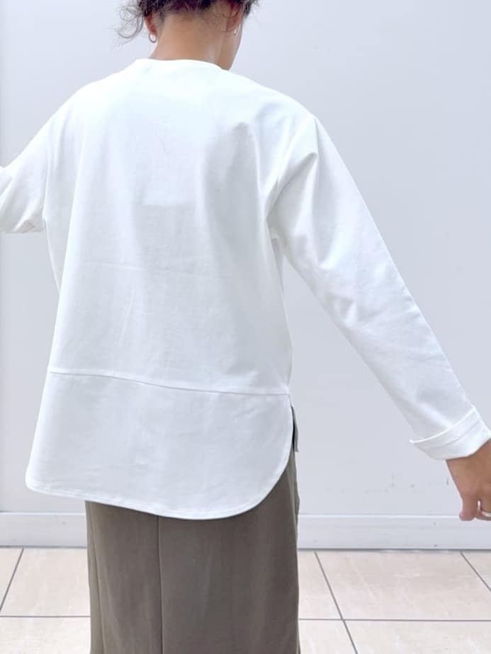 Osawaさんの「Dessin｜ダンボールジップブルゾン」を使ったコーディネート