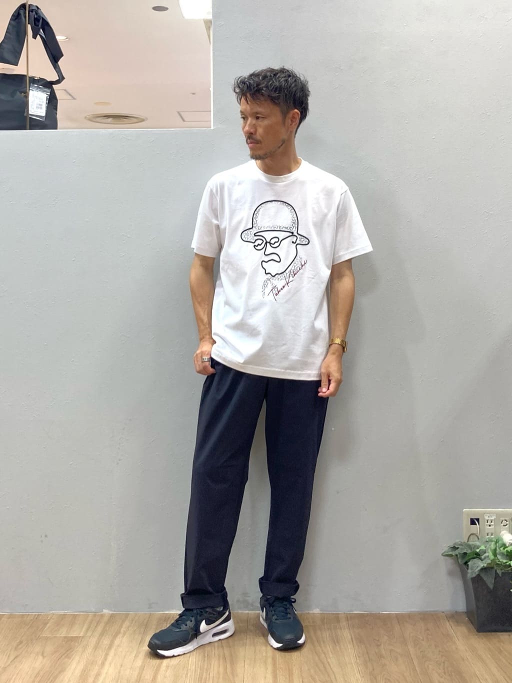 シュンさんの「TAKEO KIKUCHI｜【COOL CITY WEAR】籠目アート柄 サッカーシャツ /通気性」を使ったコーディネート