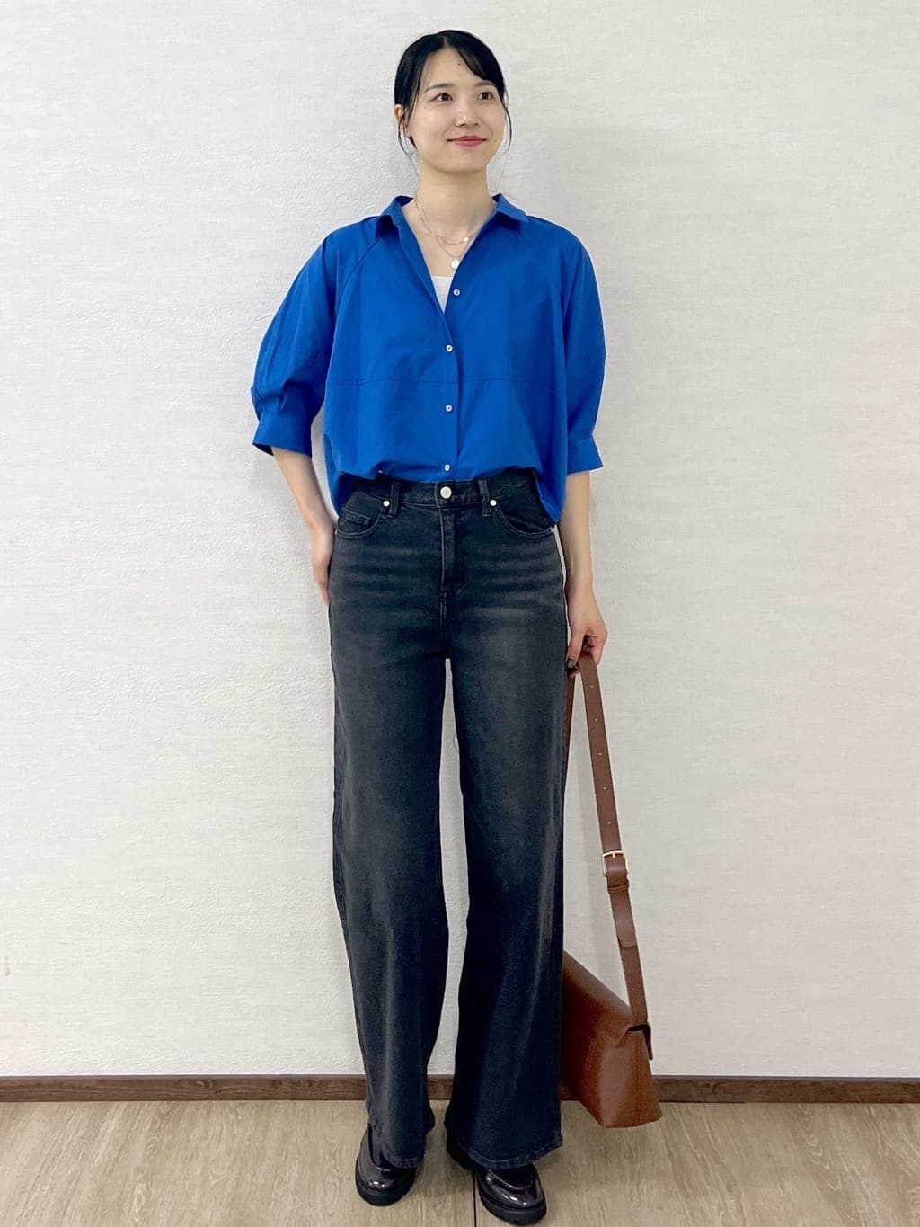 sachikoさんの「OPAQUE.CLIP｜切替フォルムシャツ【洗濯機洗い可】」を使ったコーディネート