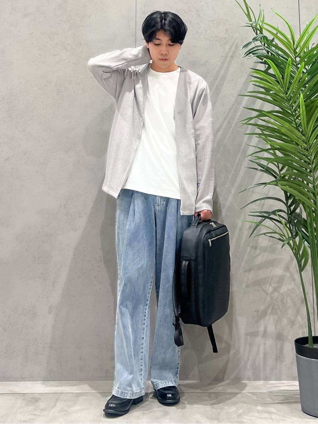 SHI-MAさんの「THE SHOP TK｜【セットでお買い得！！】長袖カーディガン＋半袖Tシャツ　洗濯機OK/吸水速乾(Tシャツのみ)」を使ったコーディネート