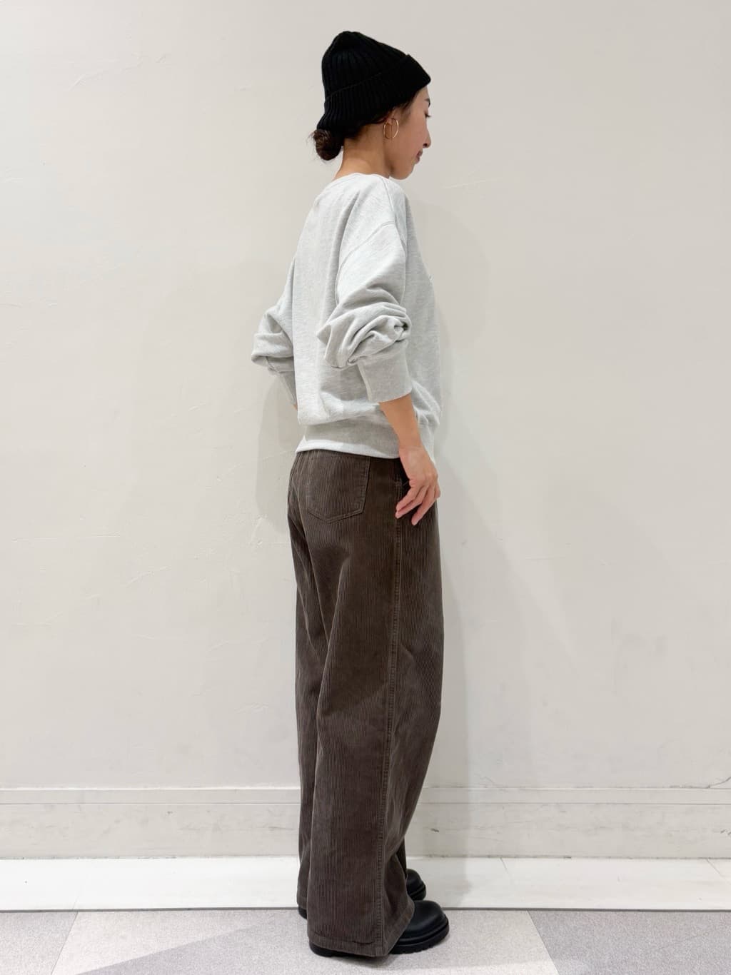 ちえさんの「OPAQUE.CLIP｜裏毛プリント刺繍ロゴ【洗濯機OK】」を使ったコーディネート