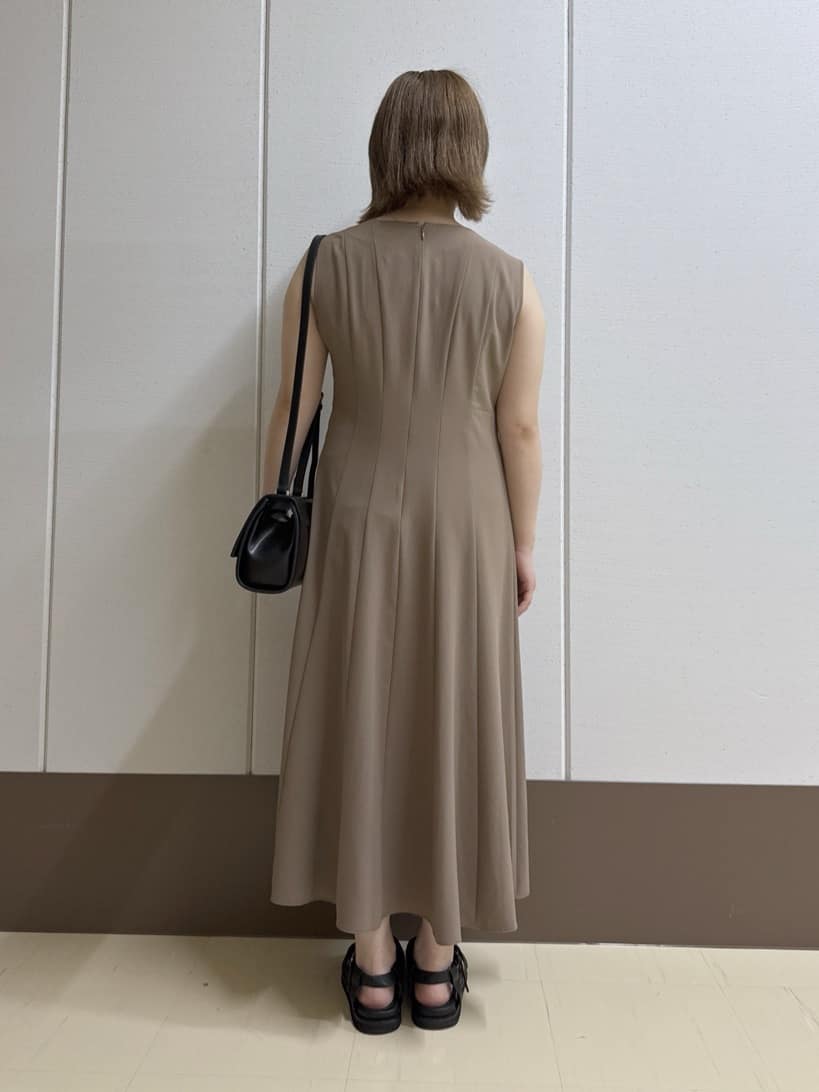 Rikoさんの「INDIVI｜ミニスクエアショルダー」を使ったコーディネート