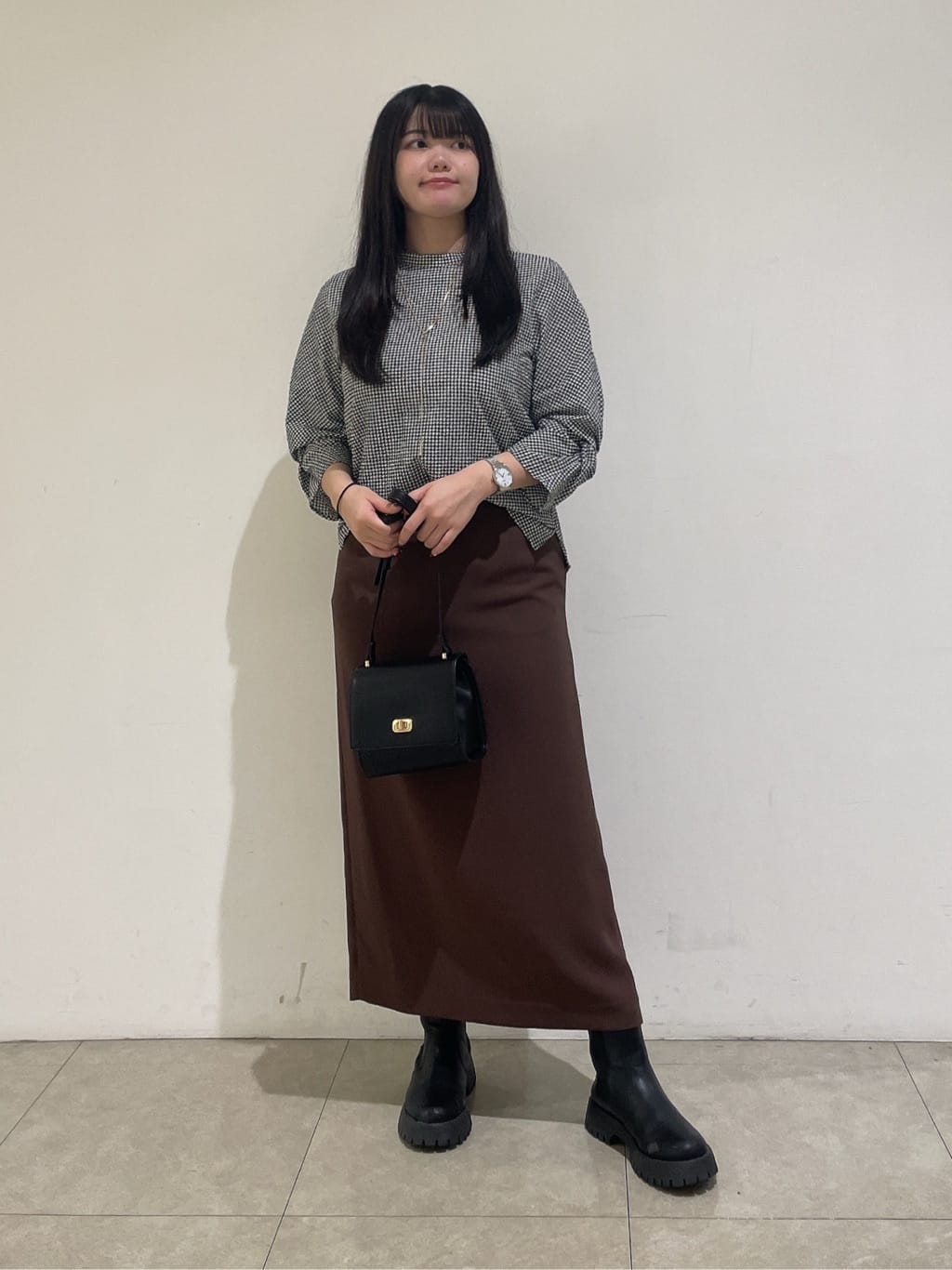 emikaさんの「INDIVI｜【UVケア／吸汗速乾】スリーブデザインブラウス」を使ったコーディネート