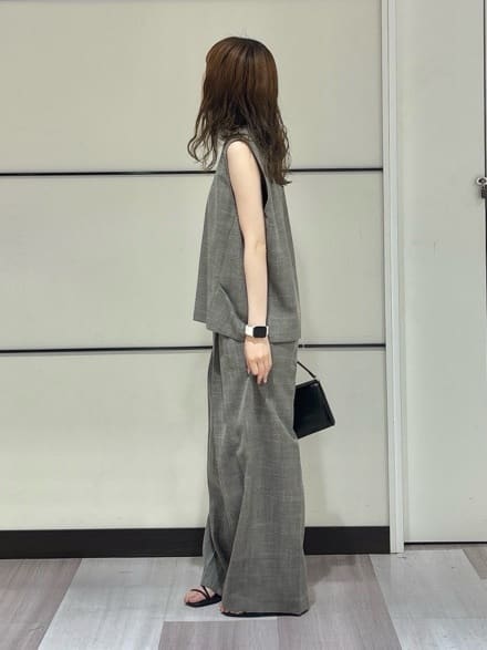 kyokaさんの「UNTITLED｜【セットアップ可/洗える】梳毛調合繊Vネックベスト」を使ったコーディネート