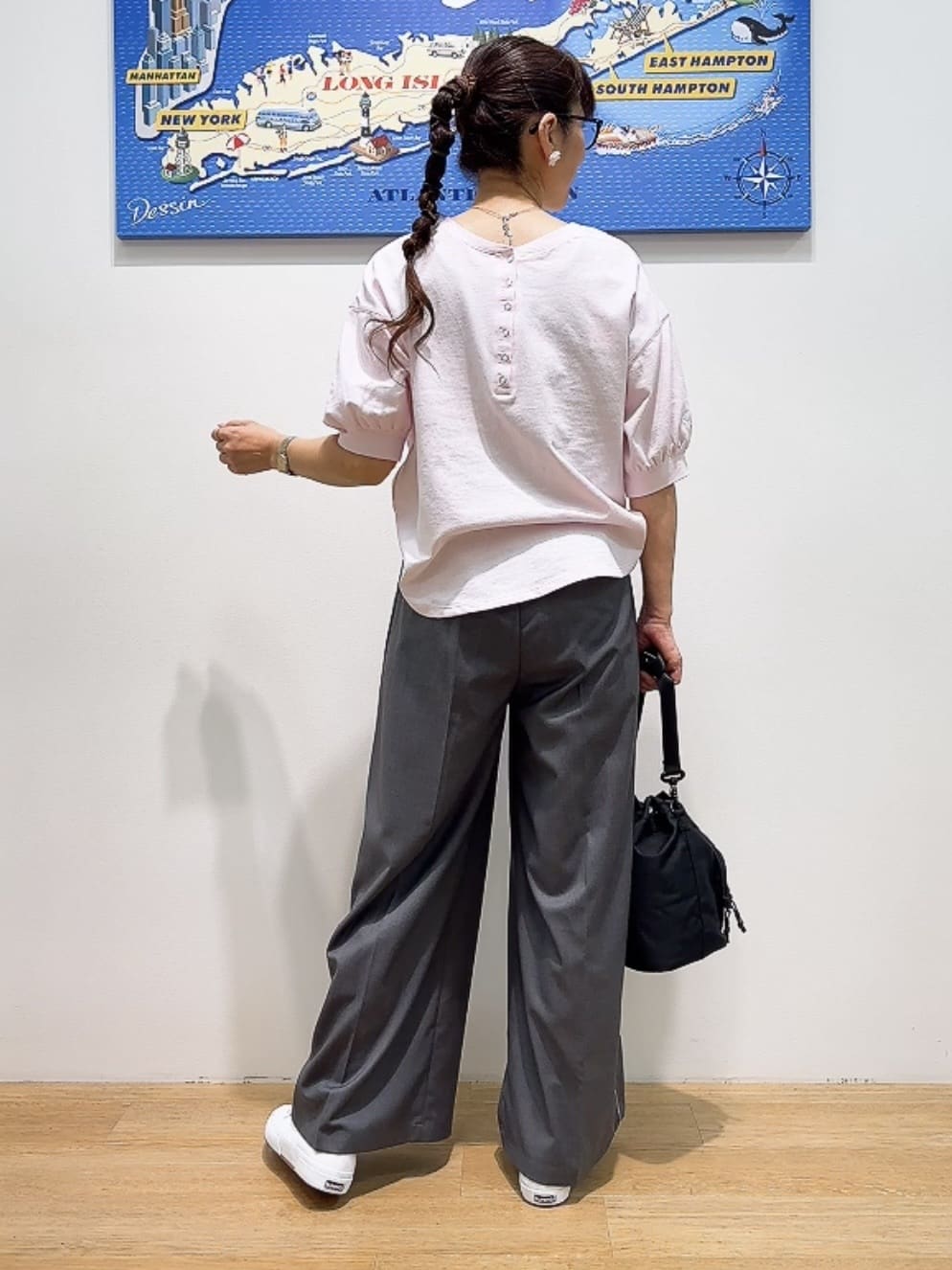 Yasucoさんの「Dessin｜【セットアップ可/ウエストゴム/洗える】サイドライン入りワイドパンツ」を使ったコーディネート